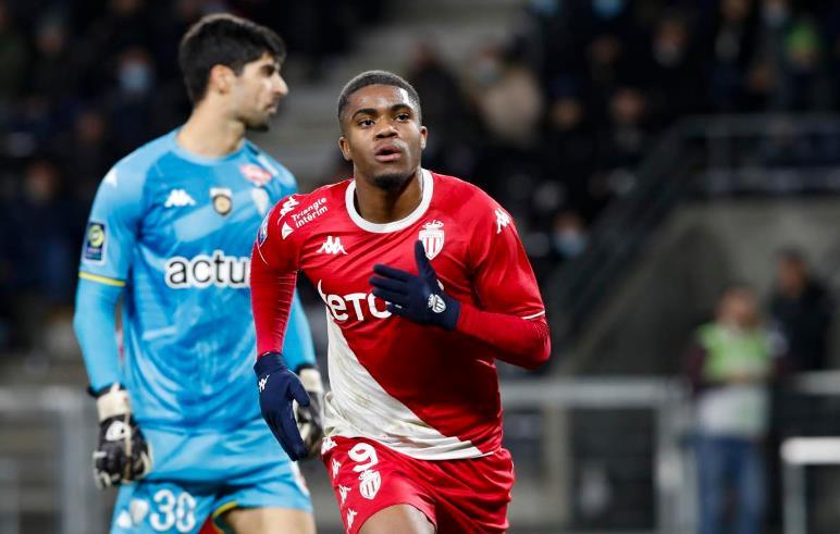 平球员也能 平球员也能