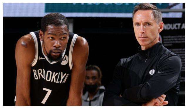 两家俱乐部 两家俱乐部