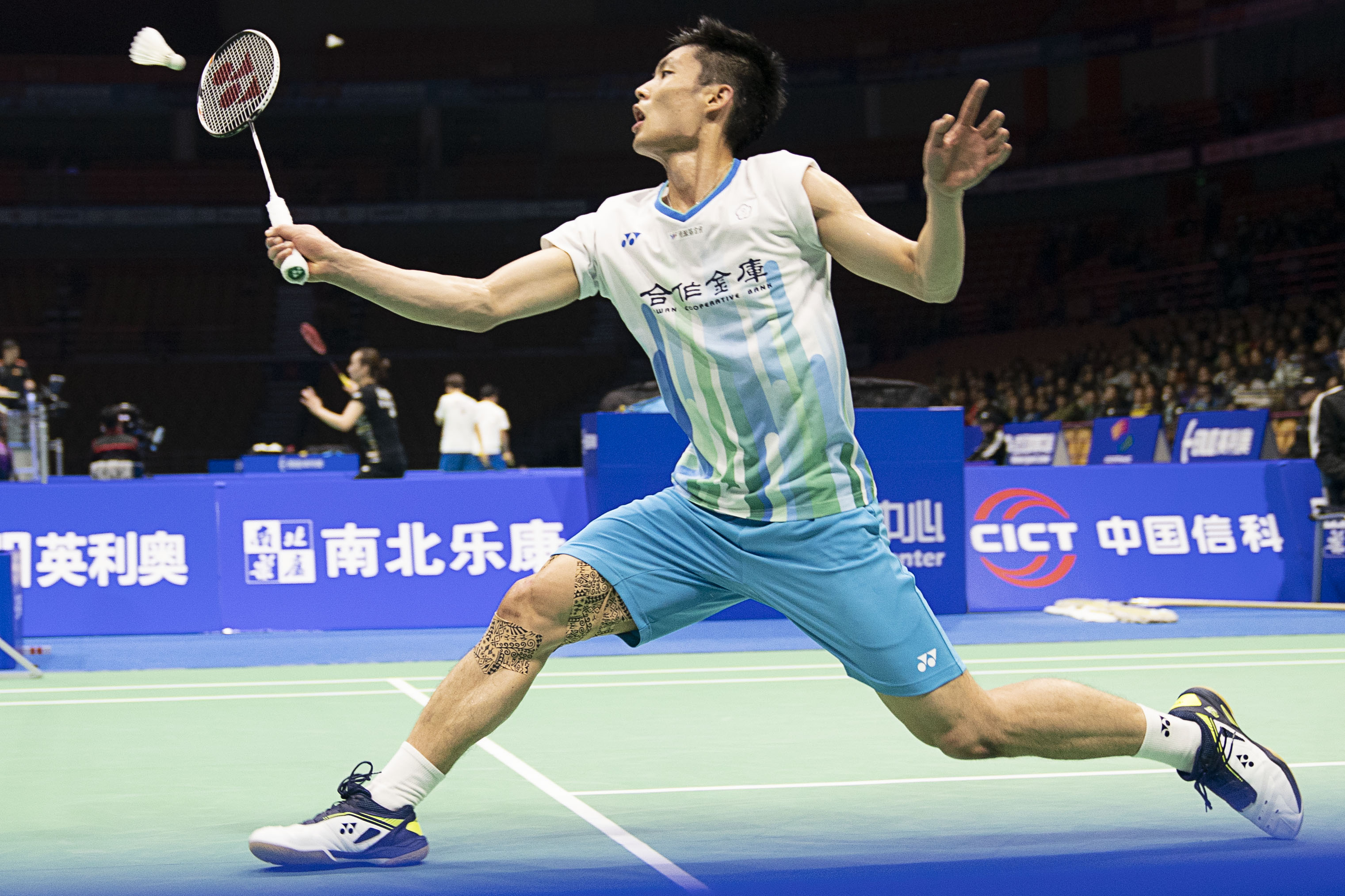 站稳脚跟 站稳脚跟